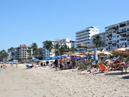 Puerto Vallarta gay beach schwuler Strand Mexiko